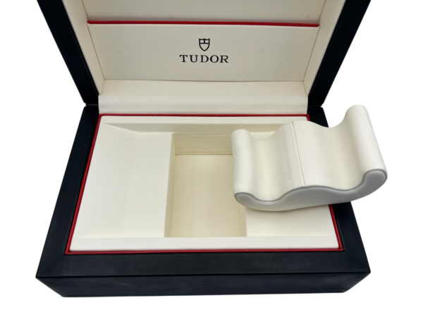 Tudor watch box 44092.64 watch box Vintage